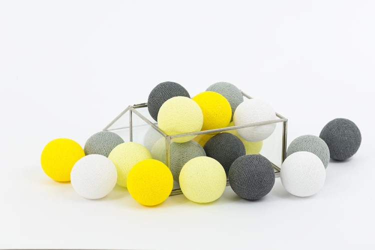 lampki-kule-cotton-balls.jpg