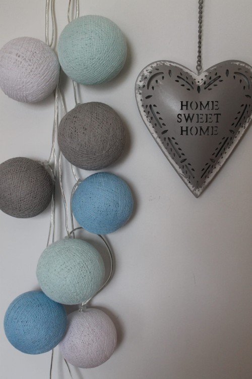 lampki-kule-cotton-balls.jpg