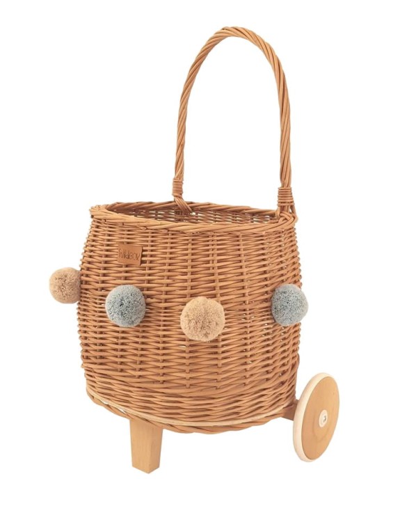 wiklinowy-kosz-na-zabawki-na-kolkach.jpg