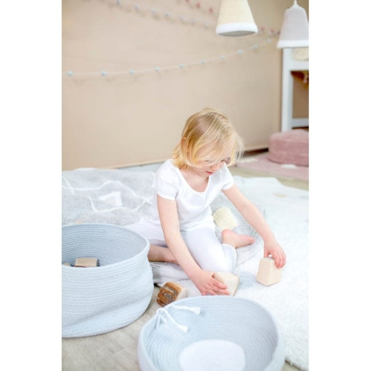 basket-candy-box-light-blue-large-10.jpg
