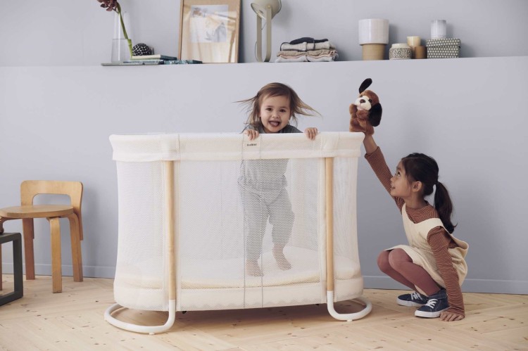 pol_pl_BabyBjorn-Lozeczko-BABY-CRIB-biale-6488_3.jpg
