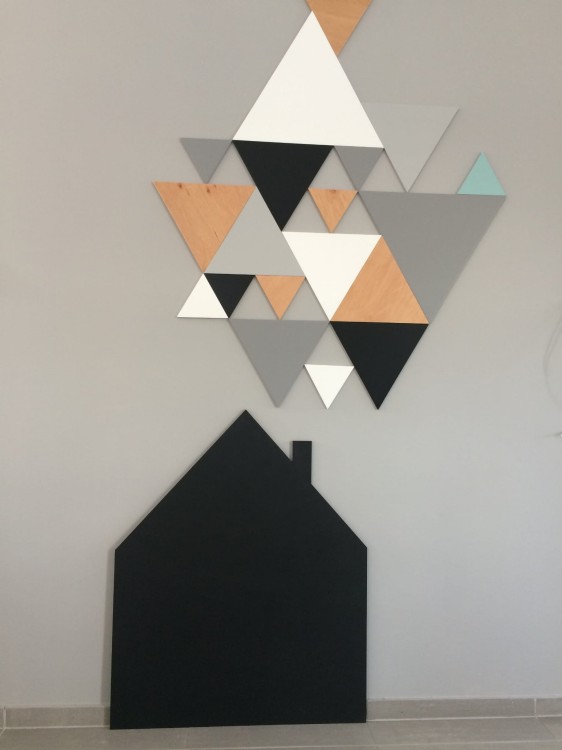 Tablica magnetyczno-kredowa Domek z kominem dla dzieci