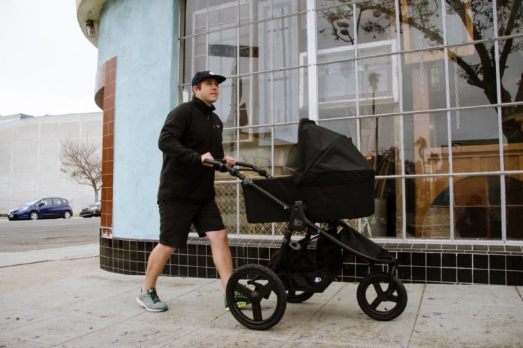 wózek spacerowy Bumbleride Era z pompowanymi kołami i siedziskiem 2w1 ekologiczny