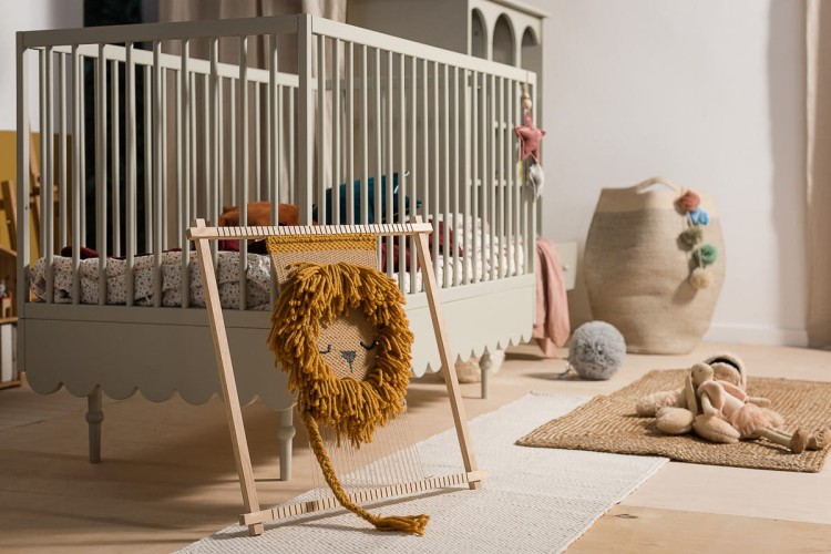 Łóżko drewniane 90x200cm Babushka Oliwka