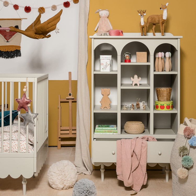 Drewniany regał dla dzieci Babushka Biały