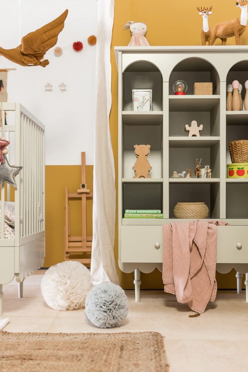 Drewniany regał dla dzieci Babushka Biały