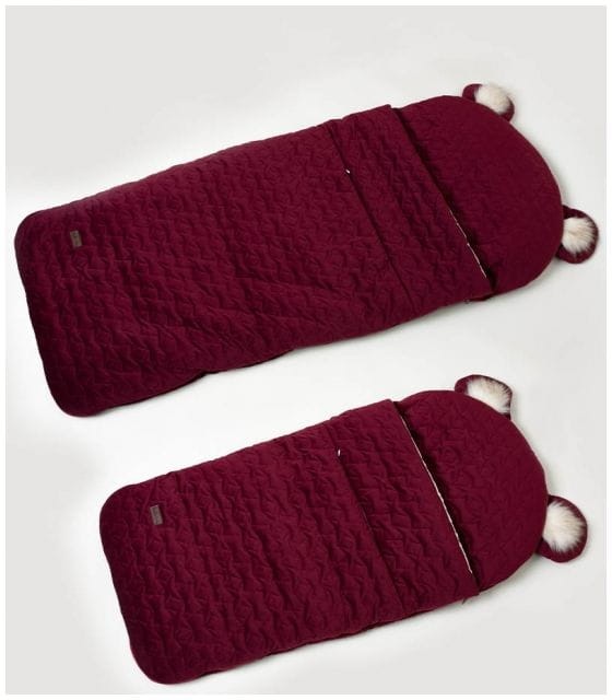 Śpiworek do spania Sleepover Stars Maroon – bordowy śpiworek dziecięcy z tkaniny Minky i bawełny