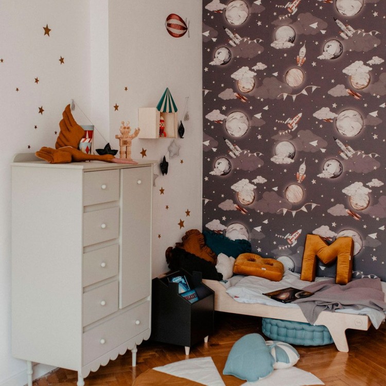 Drewniana komoda dla dzieci Babushka Biała