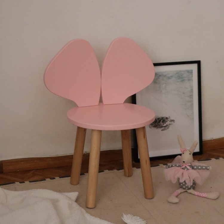 drewniane krzesełko dla dzieci Myszka z litego drewna bukowego w różowym  kolorze