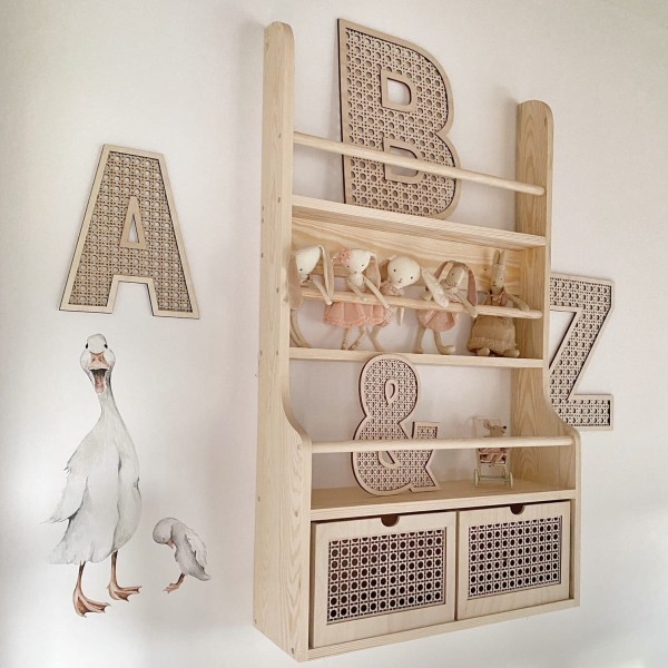 drewniana biblioteczka dziecięca skandynawska półka na książki dla dziecka z szufladkami