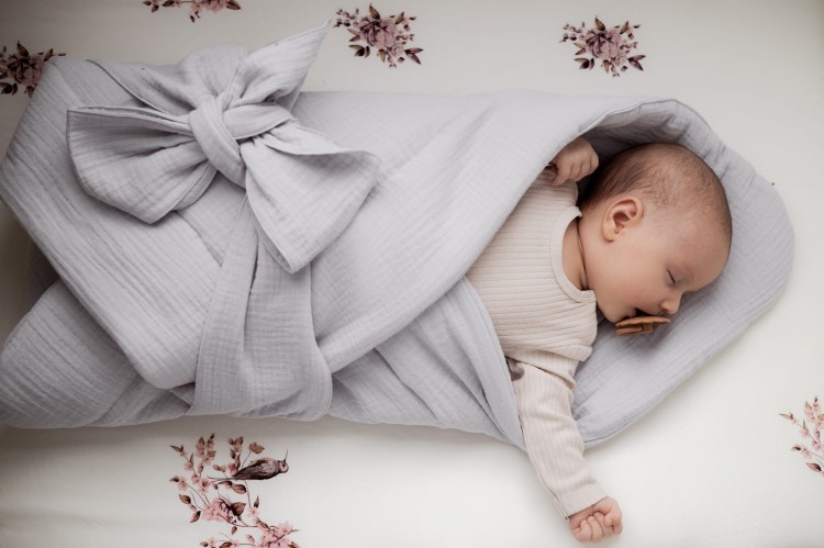 muślinowy rożek niemowlęcy dark grey